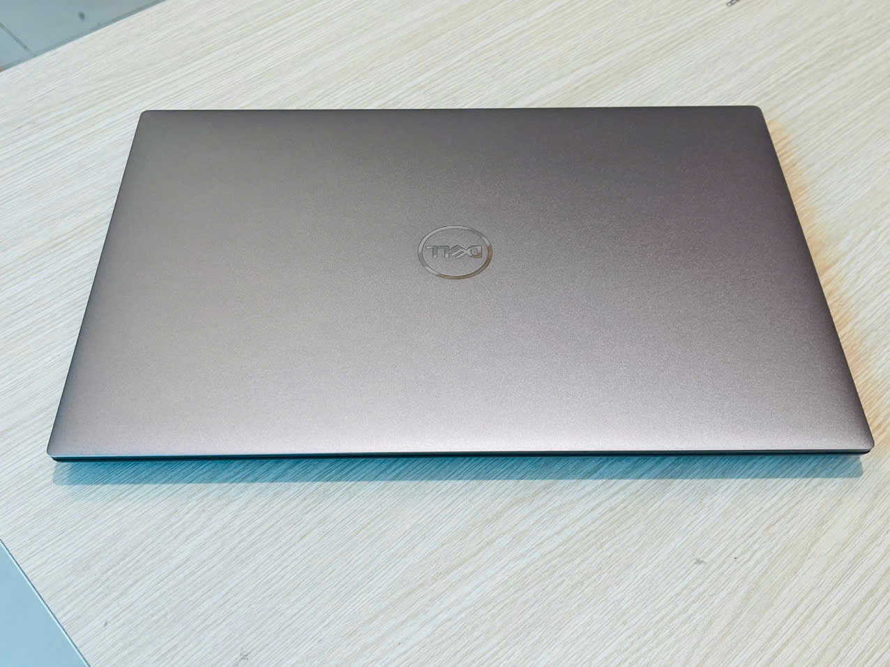 dell precision 5570 mẫu laptop xách tay chuyên thiết kế đồ họa